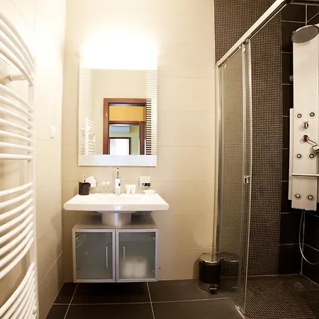Otel Impozant