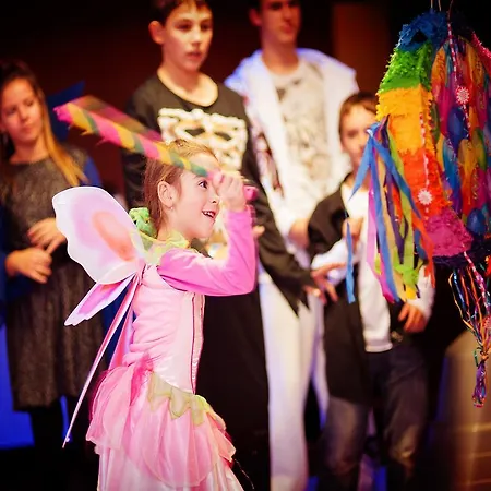 Impozant Hotel Valča